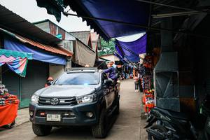 BIB: 
                            <button type="button" onclick="openModal(25509965)" class="btn btn-primary btn-sm float-right btn-popup" data-toggle="modal" data-target=".modal-high-quality">
                        <i class="fas fa-shopping-cart"></i> Add to Cart
                    </button>
                                            <button type="button" onclick="isThisMe(25509965, true)" class="btn btn-success btn-sm float-right btn-popup btn-isme hidden" data-toggle="tooltip" data-placement="bottom" title="นี่คือรูปของคุณใช่ไหม คลิกที่นี่เพื่อเอาเข้าอัลบั้ม">
                        <i class="fas fa-plus"></i> Add to album
                    </button>
                    <button type="button" onclick="isThisMe(25509965, false)" class="btn btn-warning btn-sm float-right btn-popup btn-isnotme hidden">
                        <i class="fas fa-ban"></i> Remove from album
                    </button>